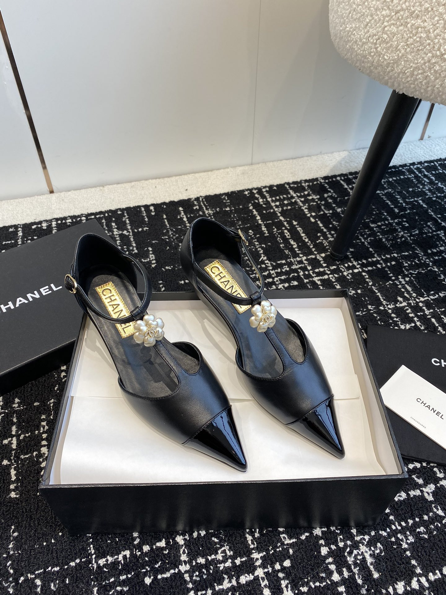 UA Ch**el MARY JANES