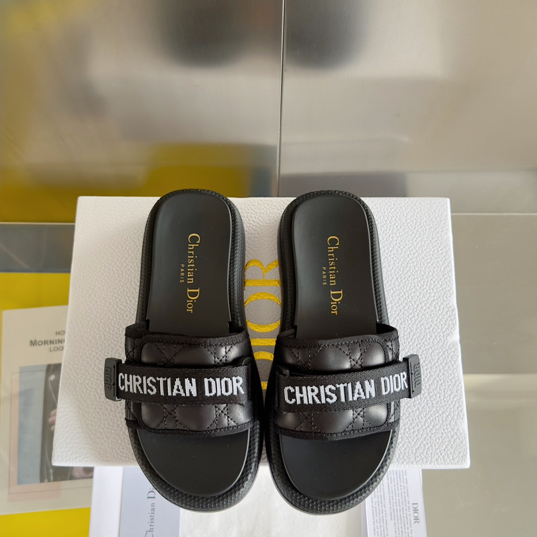 UA D10riviera Dio(r)evolution Slide Black