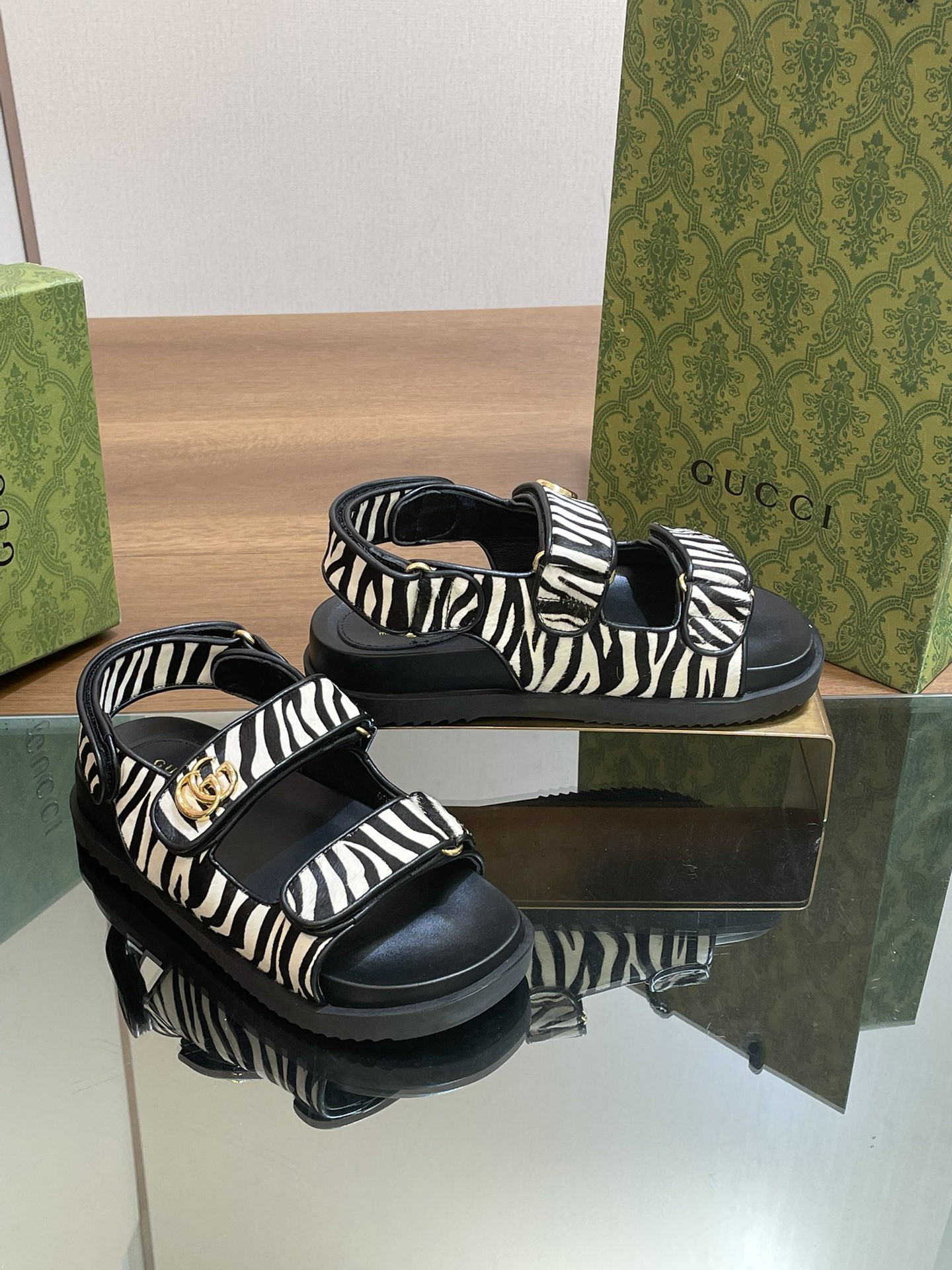 UA Gvc*1 WOMEN'S DOUBLE G SANDAL