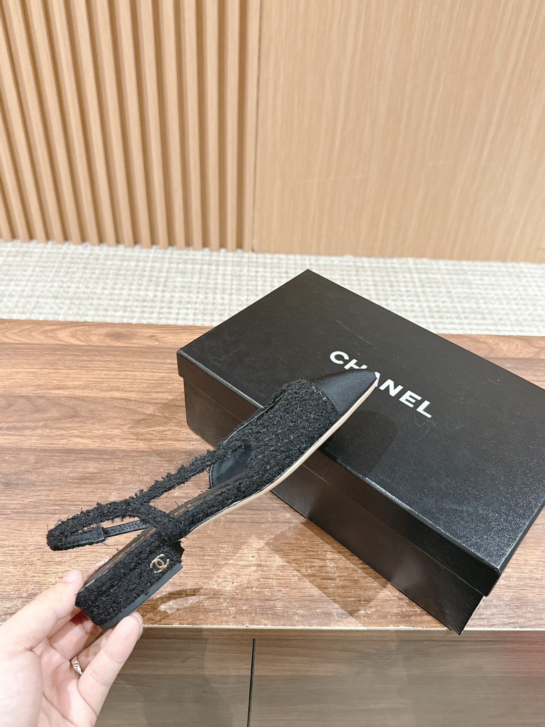 UA Ch**el SLINGBACKS FLAT