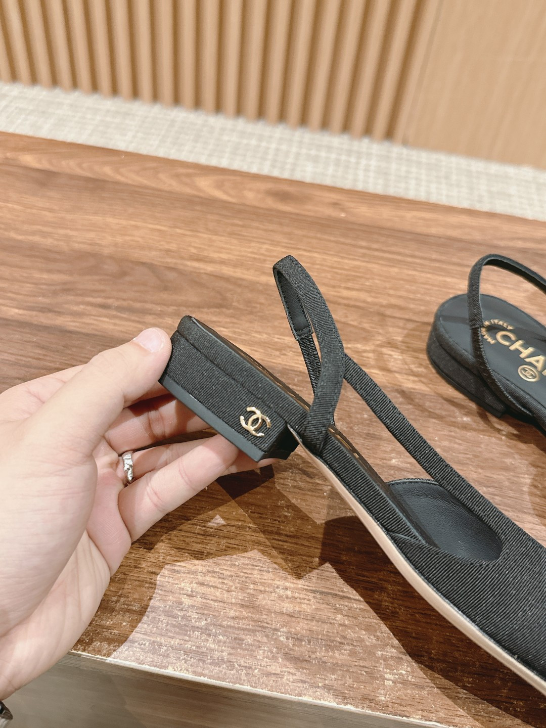 UA Ch**el SLINGBACKS FLAT