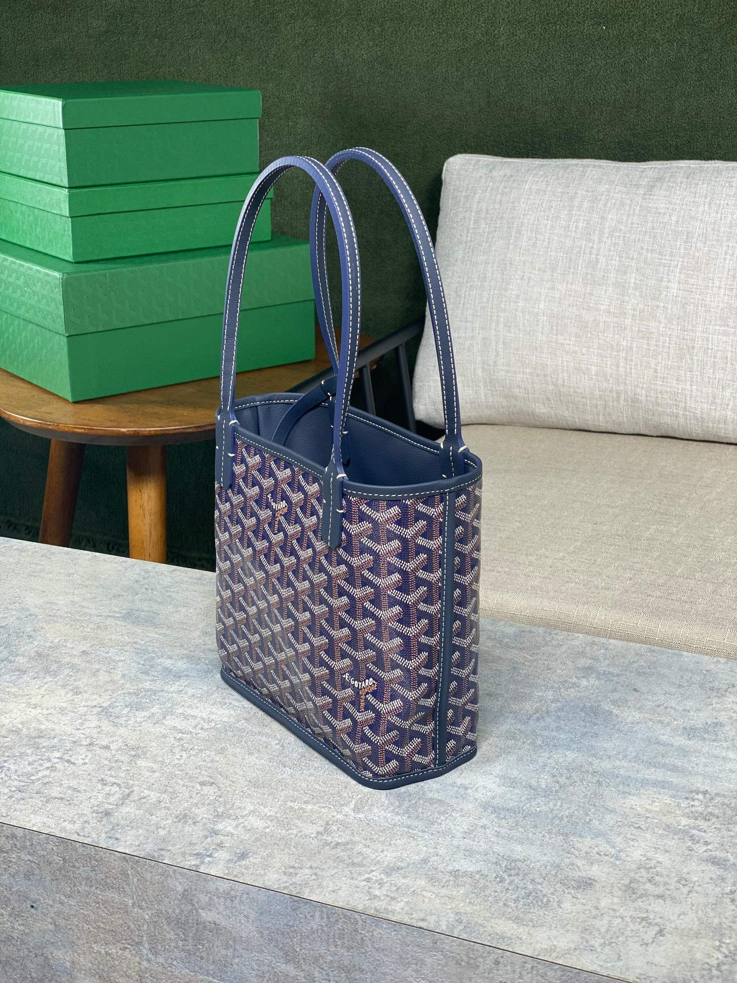 G09ard Anjou Mini Bag 20 cm x 10 cm x 20 cm