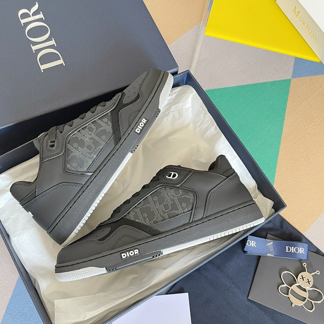 UA D10r B27 Sneaker