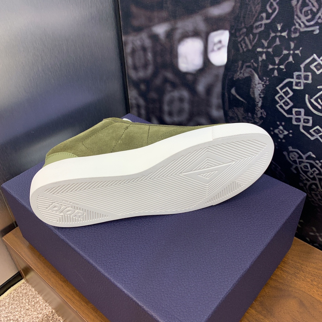 UA D10r B101 Sneaker