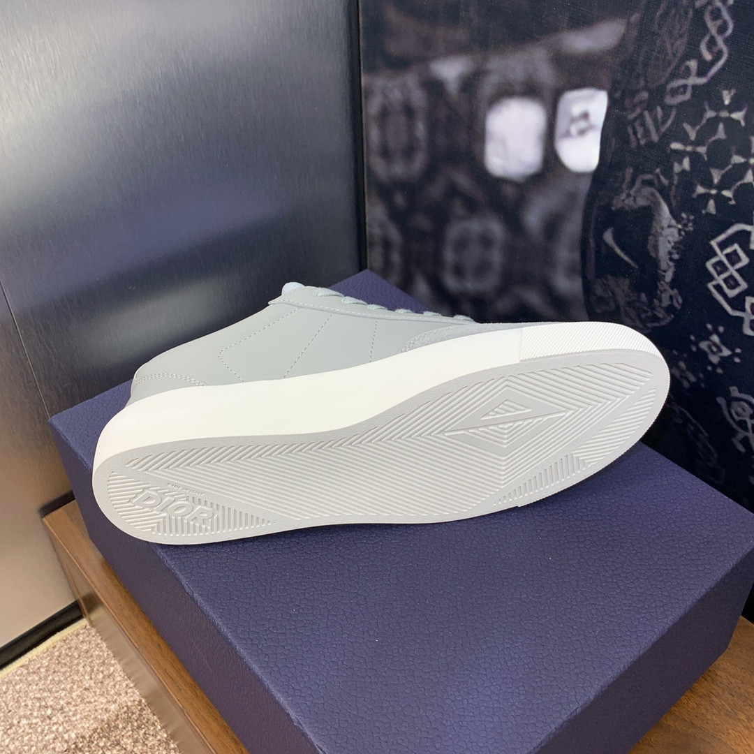 UA D10r B101 Sneaker