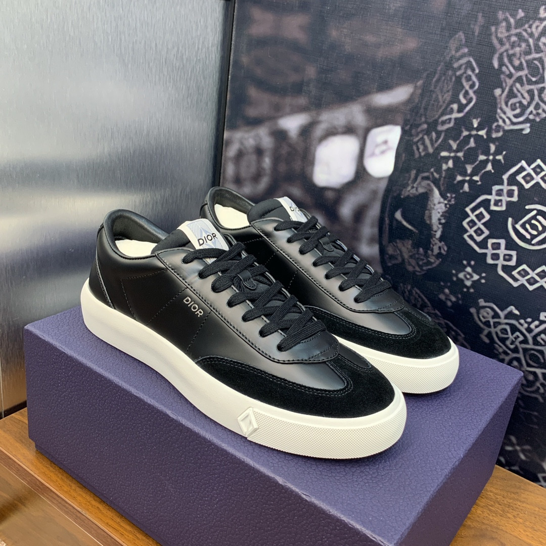 UA D10r B101 Sneaker