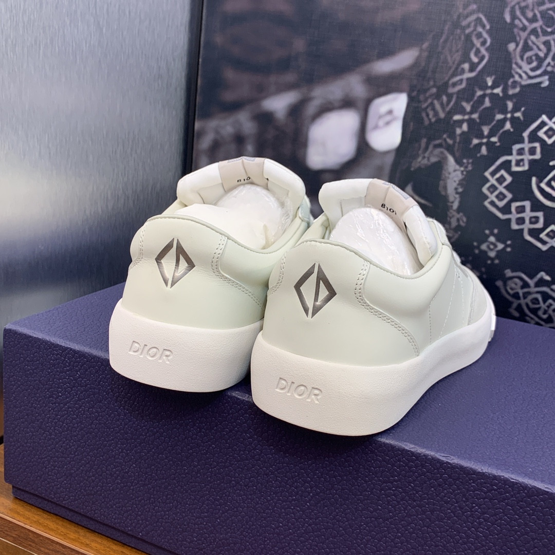 UA D10r B101 Sneaker