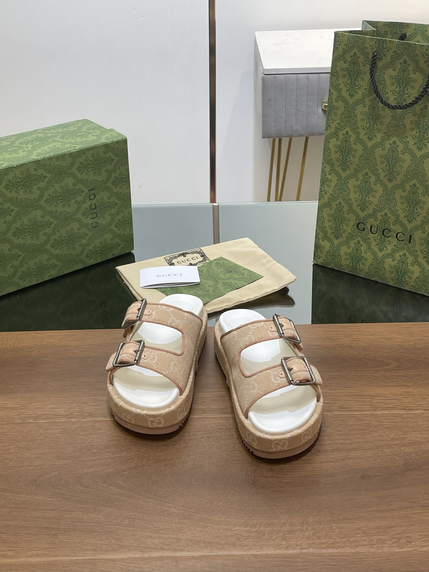 UA Gvc*1 SANDAL WITH DOUBLE G