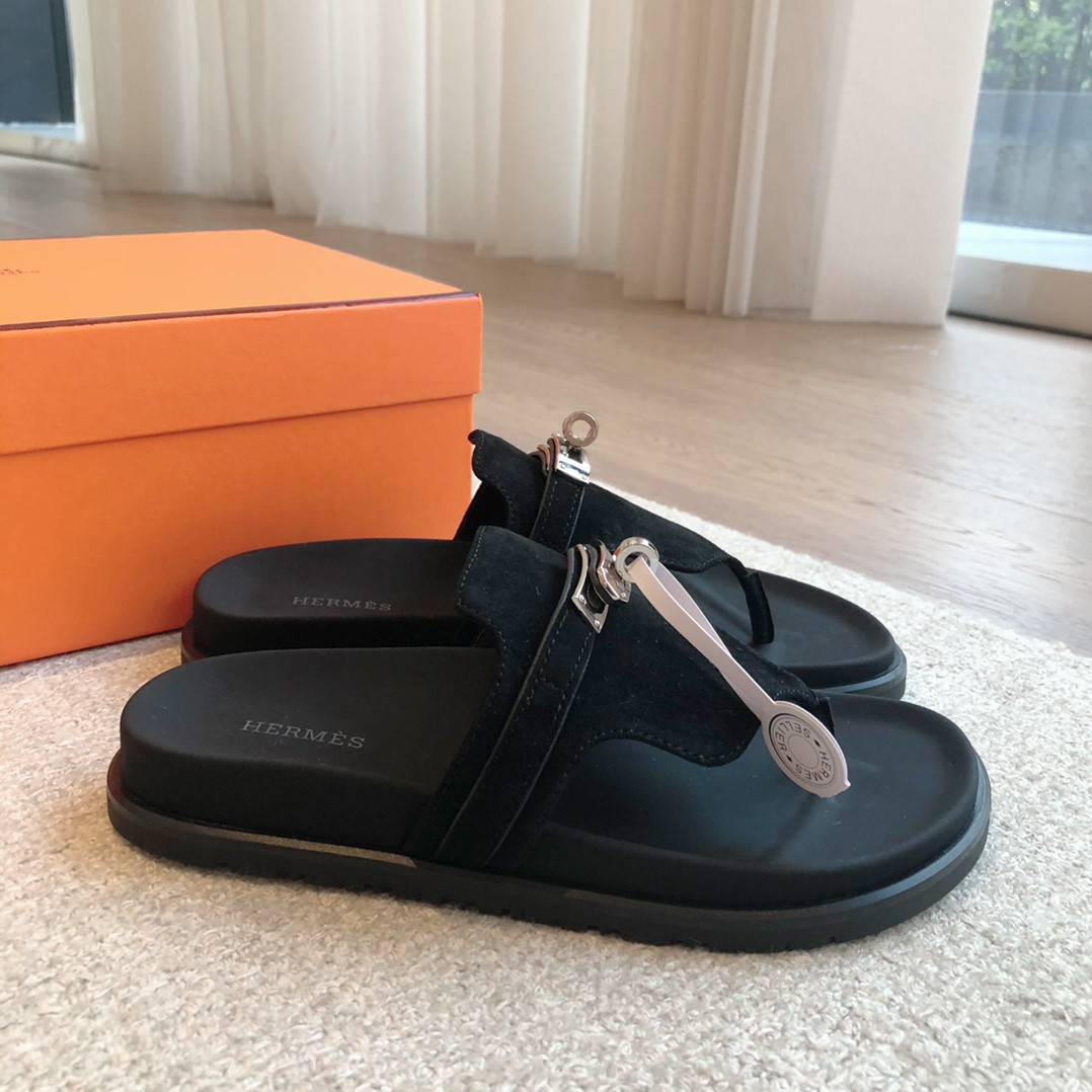 UA H**me5 Empire Sandal