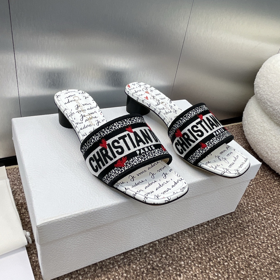 UA D10ramour Dway Heeled Slide