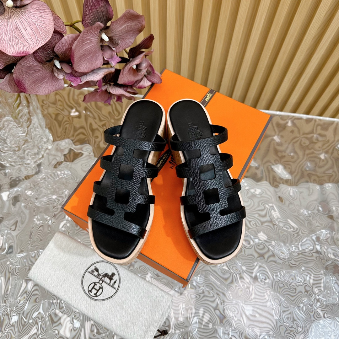 UA H**me5 Isabella 30 sandal