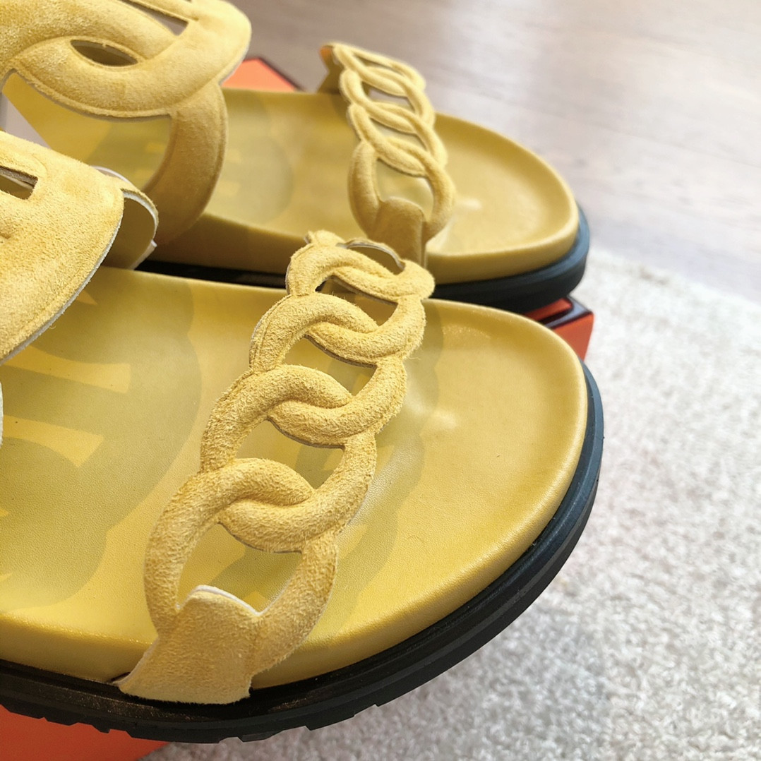 UA H**me5 Extra sandal