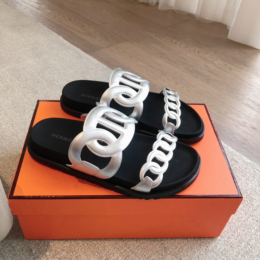 UA H**me5 Extra sandal