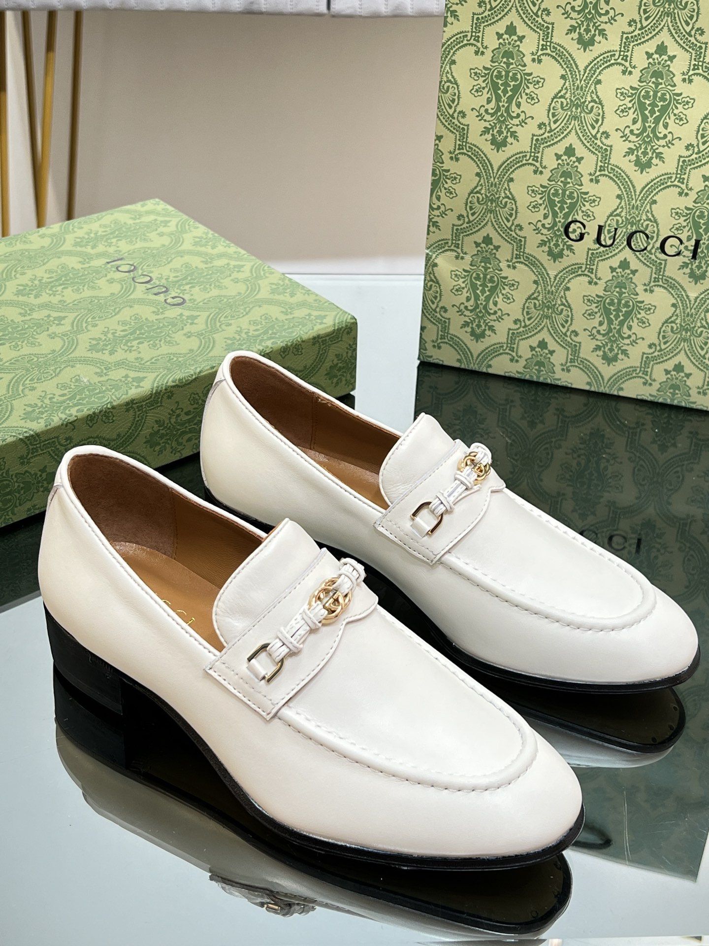 UA Gvc*1 INTERLOCKING G LOAFER