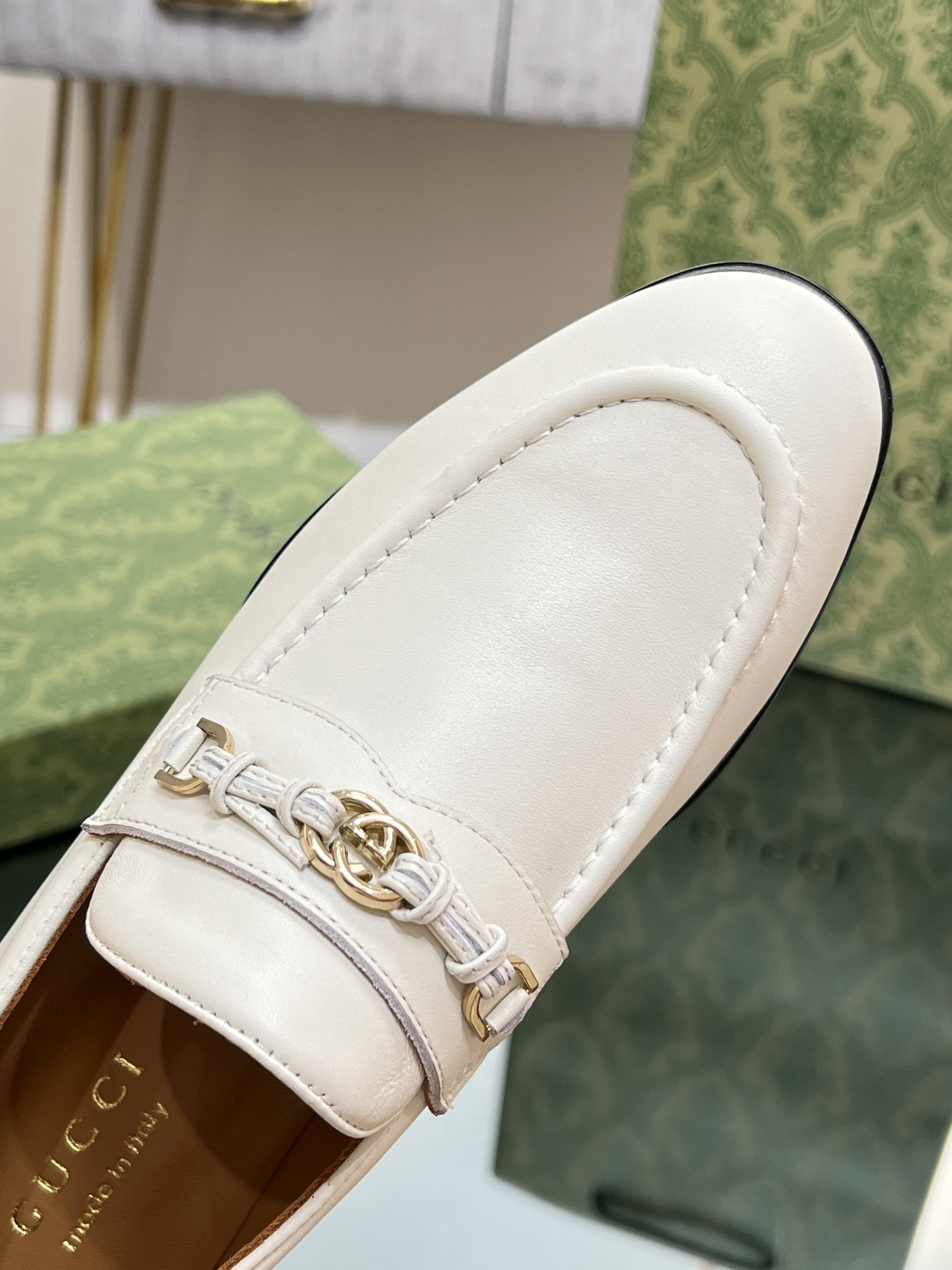 UA Gvc*1 INTERLOCKING G LOAFER