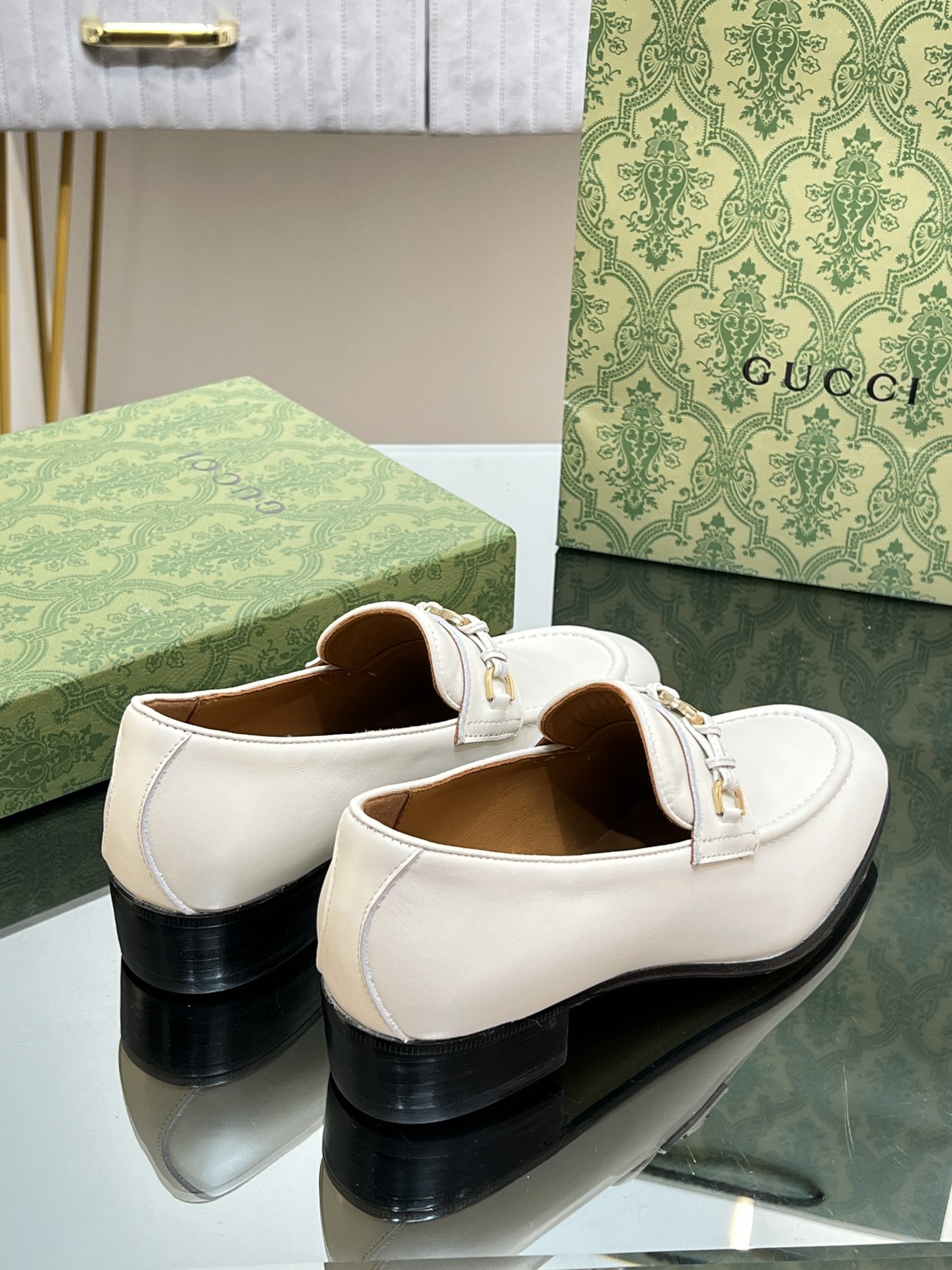 UA Gvc*1 INTERLOCKING G LOAFER