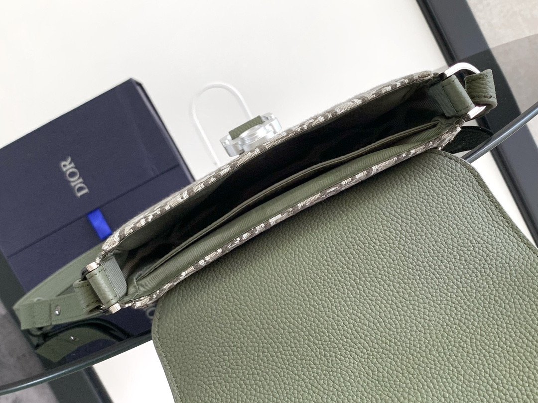 D10r Saddle Messenger Bag 19.5x13x4.3cm