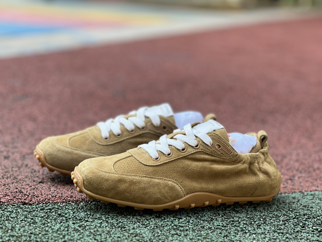 UA H**me5 In Sneaker