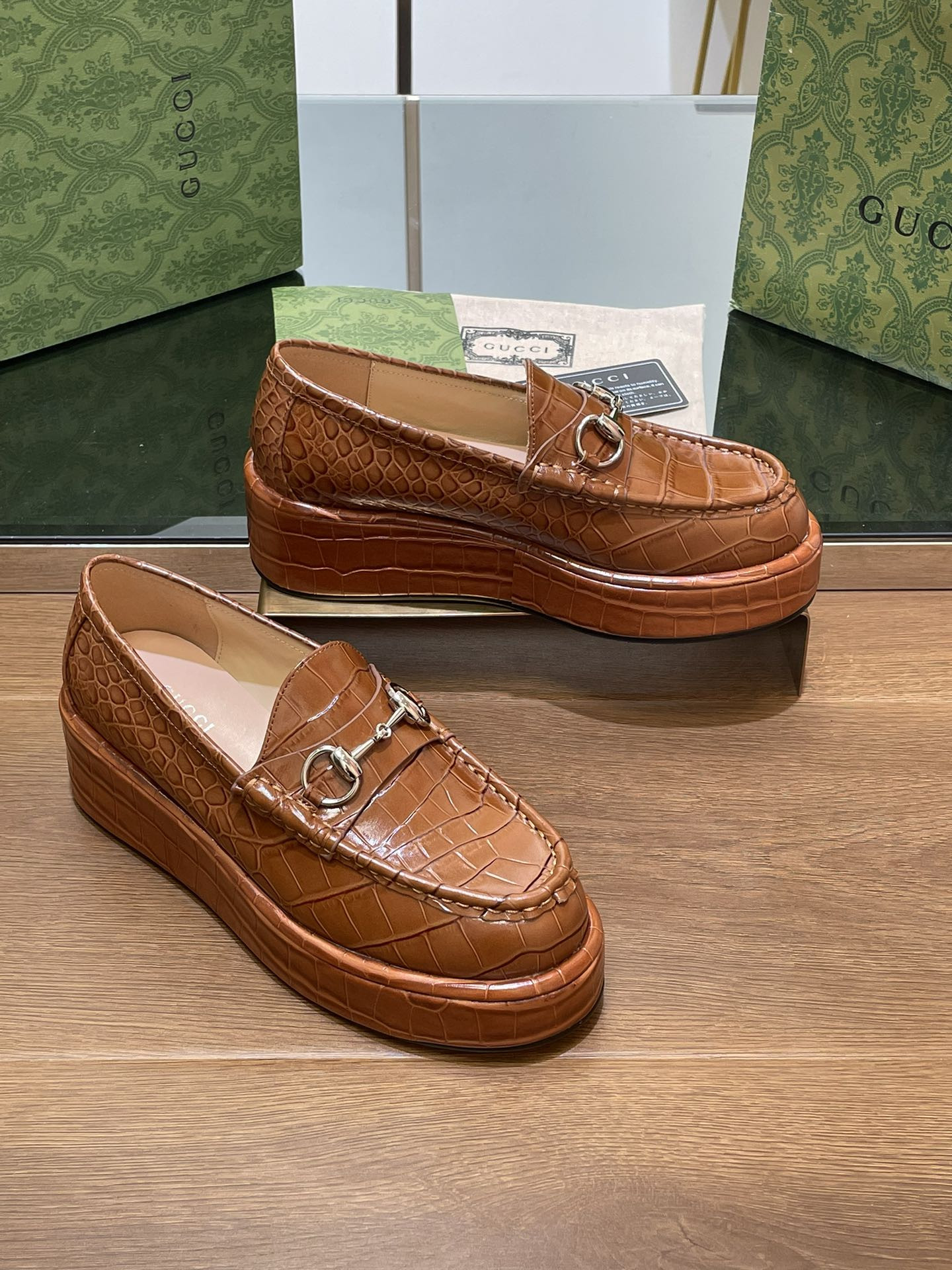 UA Gvc*1 HORSEBIT WEDGE LOAFER