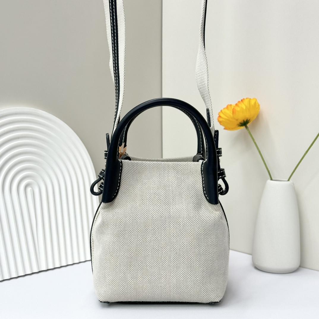 L0r0 P1ana Micro Bale Bag Cotton, Linen 23 x 16 x 14 cm