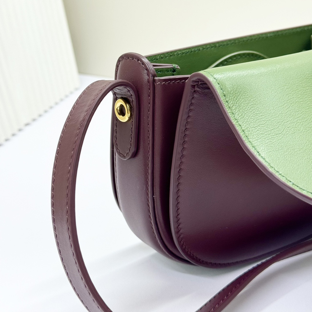 L0r0 P1ana Mini Ghiera Bag 18x13x7 cm