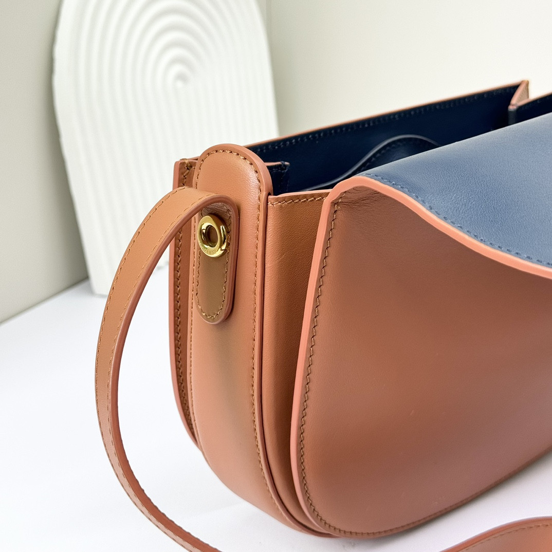 L0r0 P1ana Small Ghiera Bag 23x16x8 cm