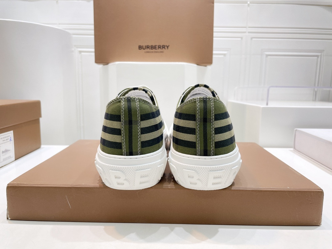 UA Bv*b*rry Check Sneakers
