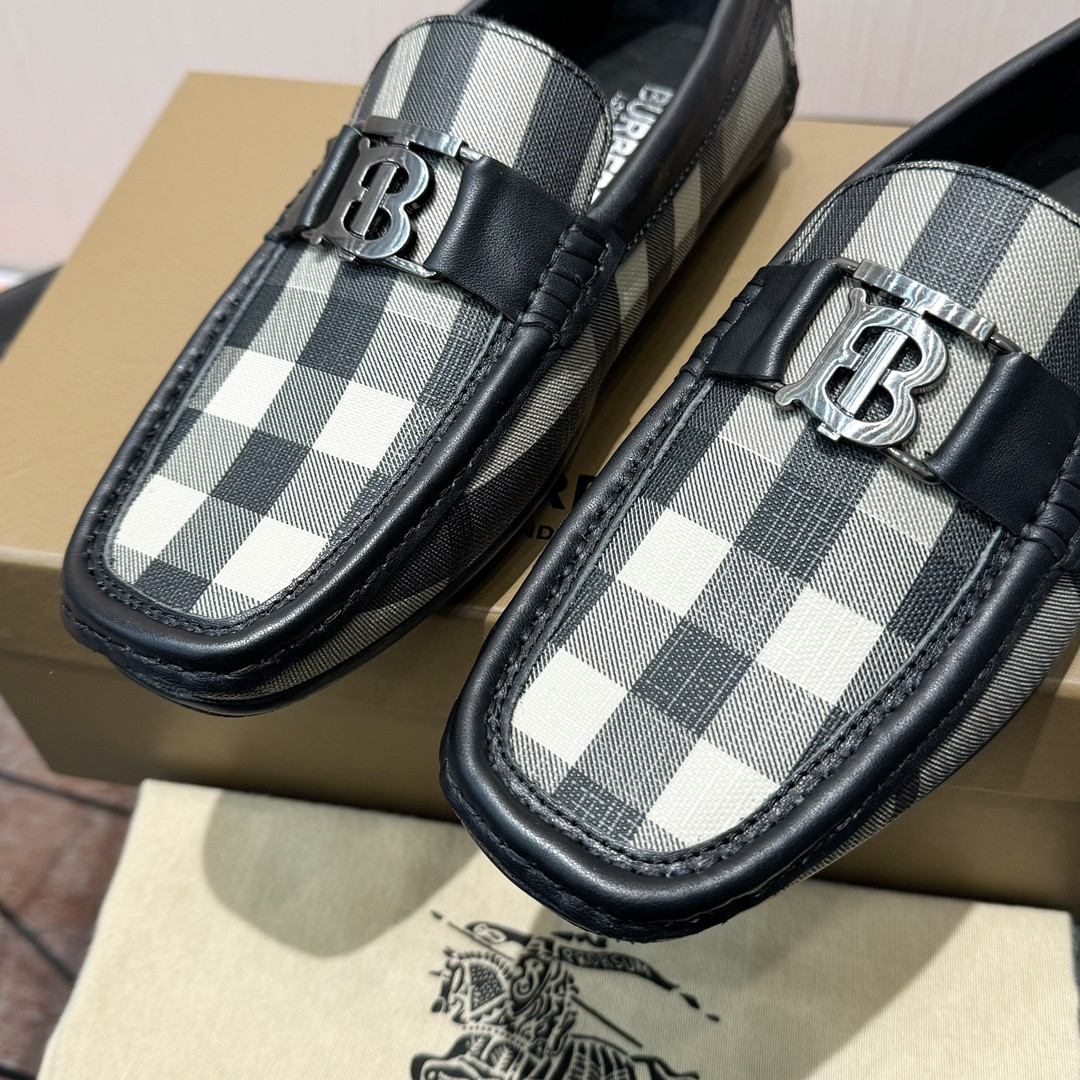 UA Bv*b*rry Check Loafers