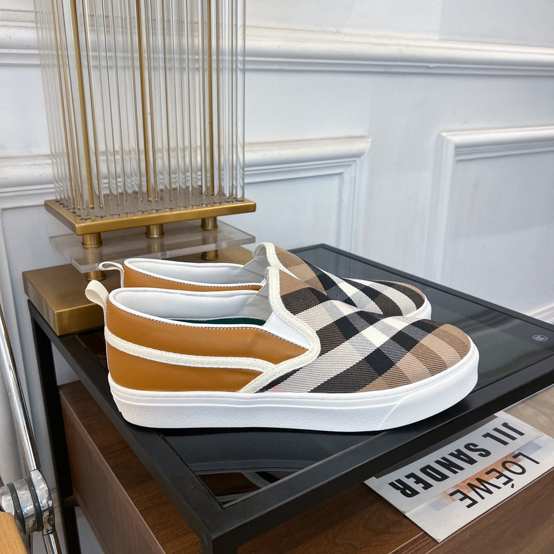 UA Bv*b*rry Slip On Sneakers