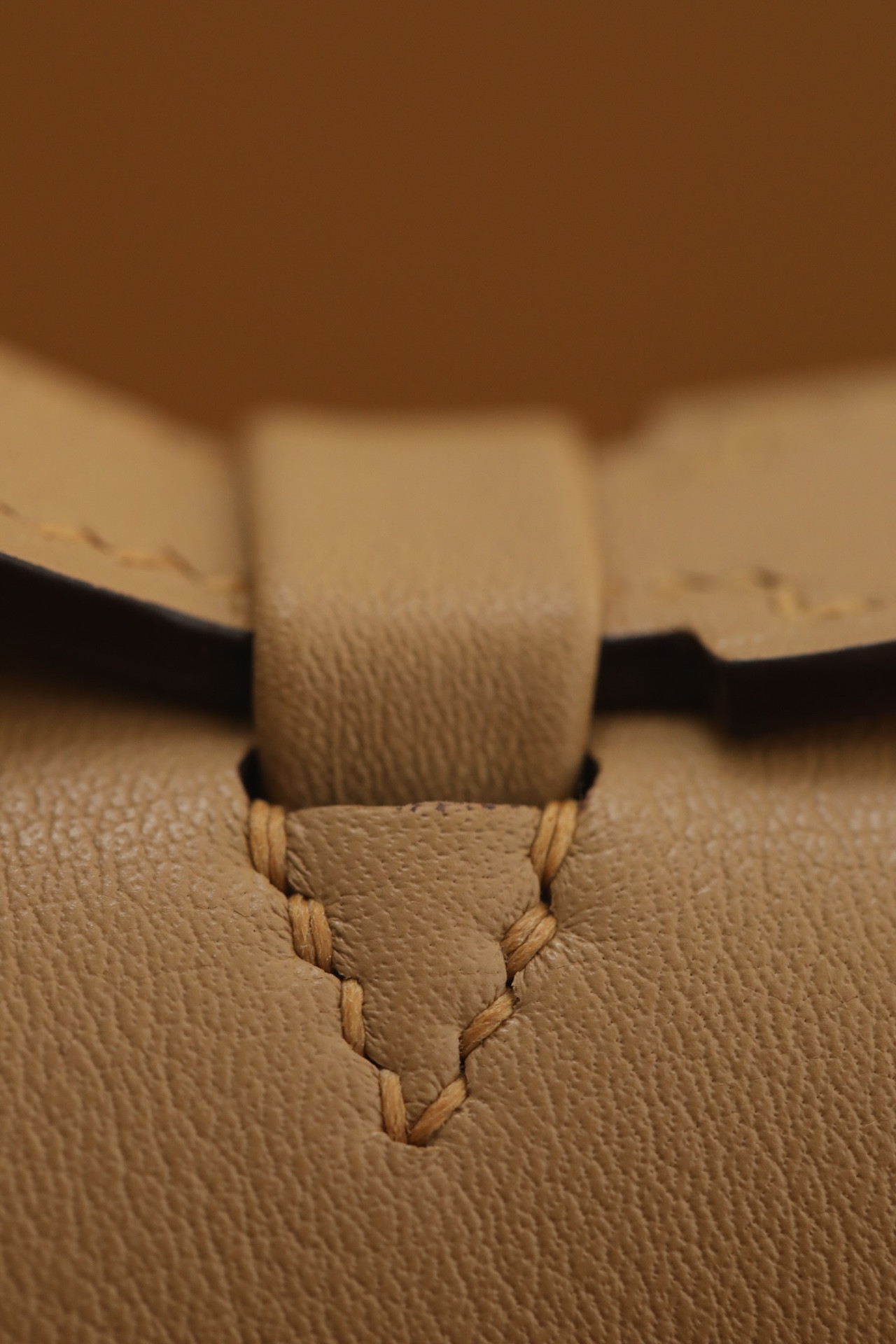 H**me5 Kelly Mini Swift 22 22×7×13CM