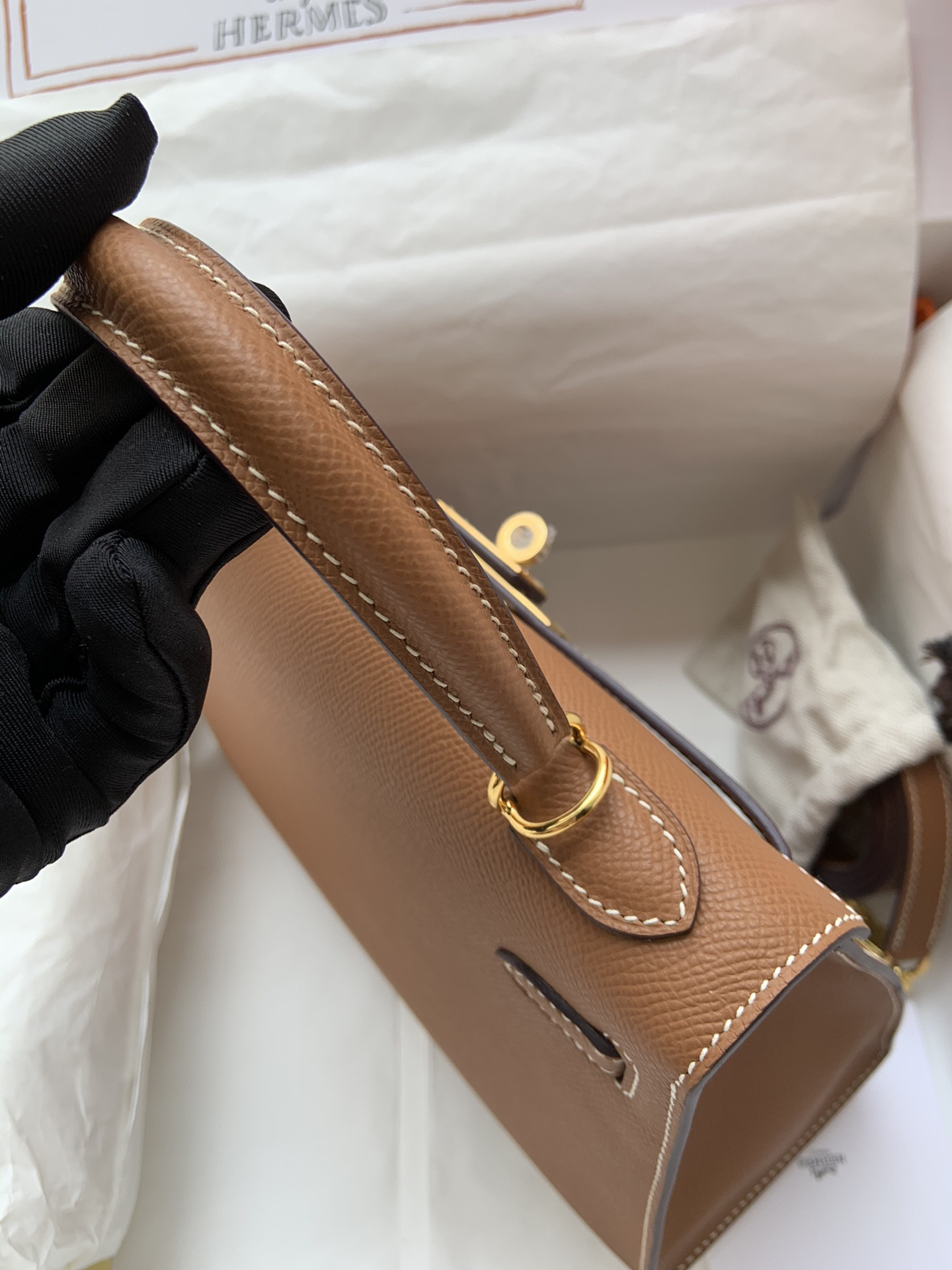 H**me5 Kelly 25 Gold-tone Hardware