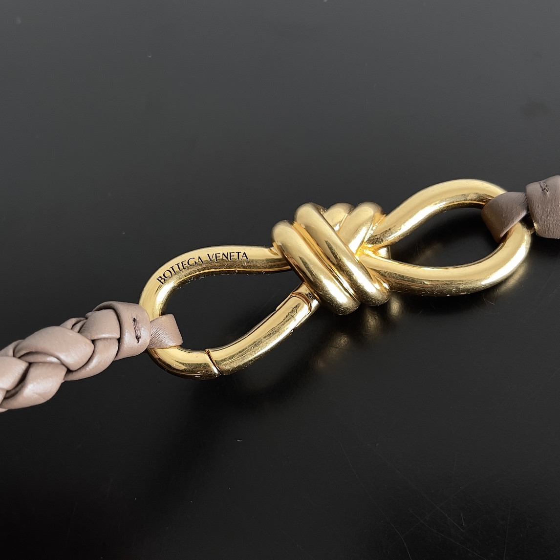 B0tt*ga Ven*ta East-West Andiamo 29x10x18CM