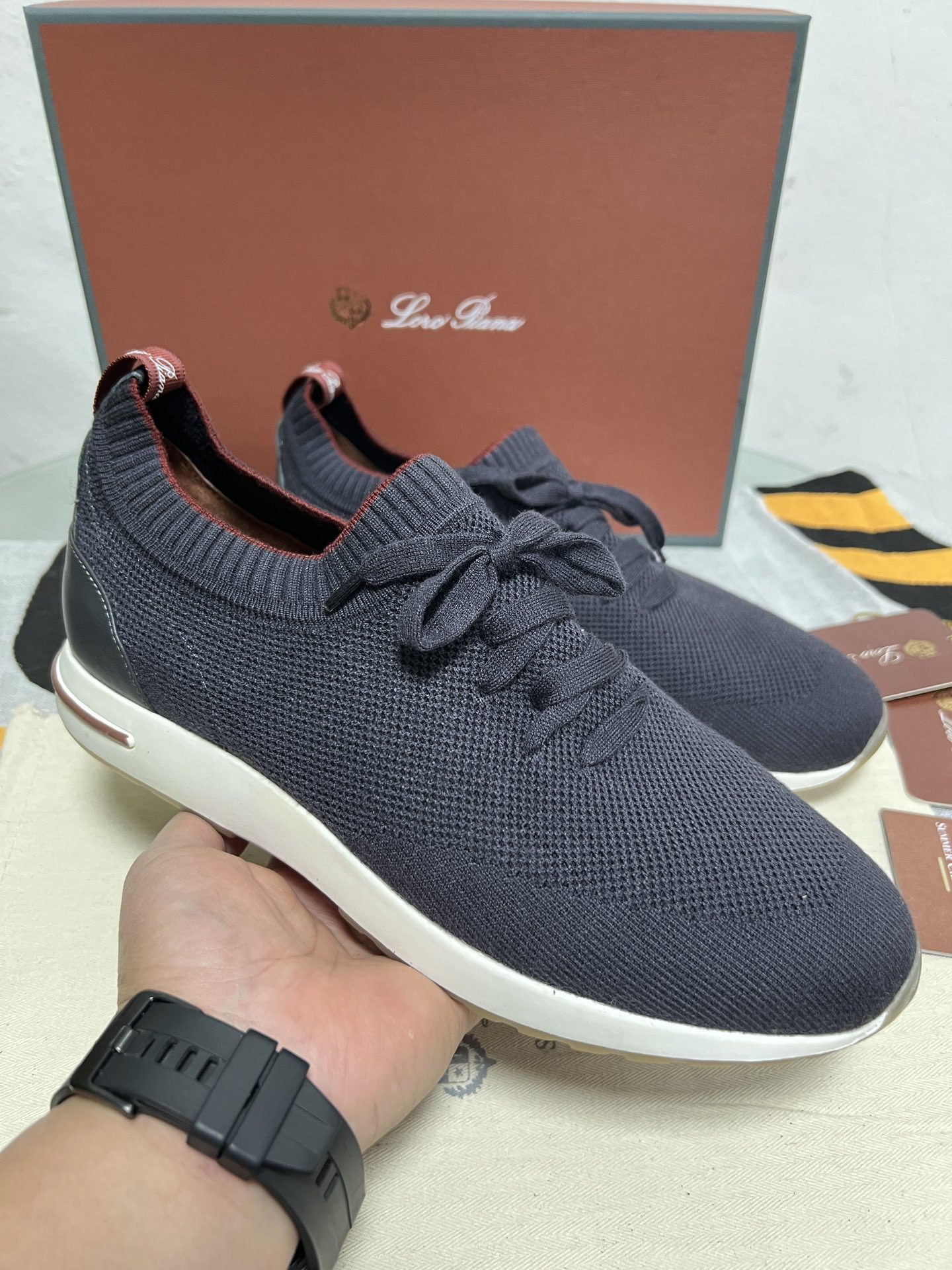 UA L0r0 P1ana 360 LP Flexy Walk Sneaker