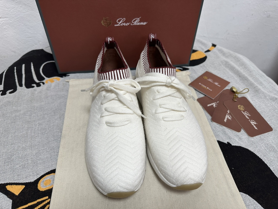 UA L0r0 P1ana 360 LP Flexy Walk Sneaker