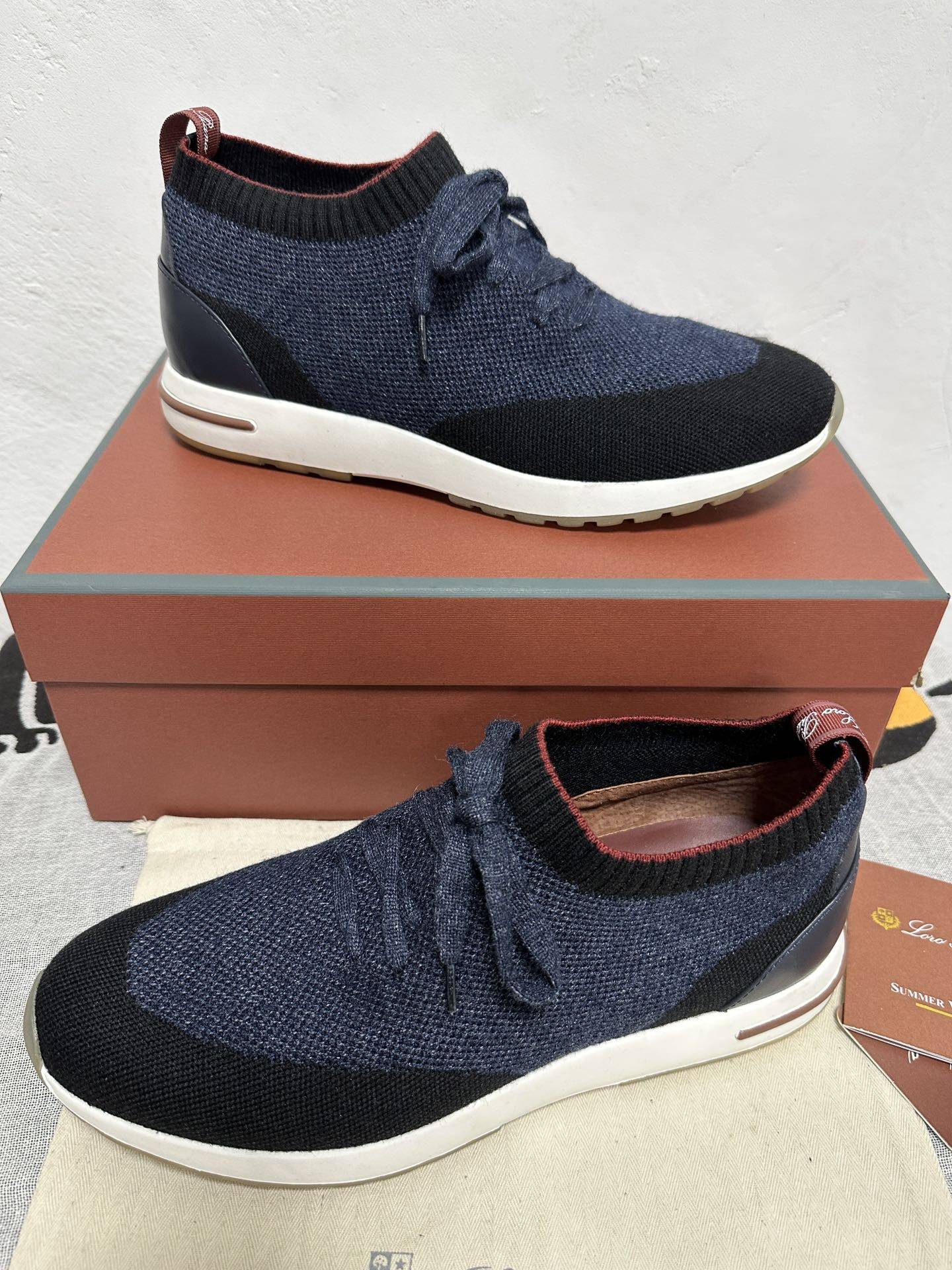 UA L0r0 P1ana 360 LP Flexy Walk Sneaker