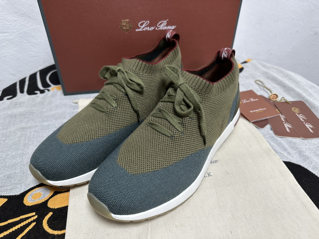 UA L0r0 P1ana 360 LP Flexy Walk Sneaker