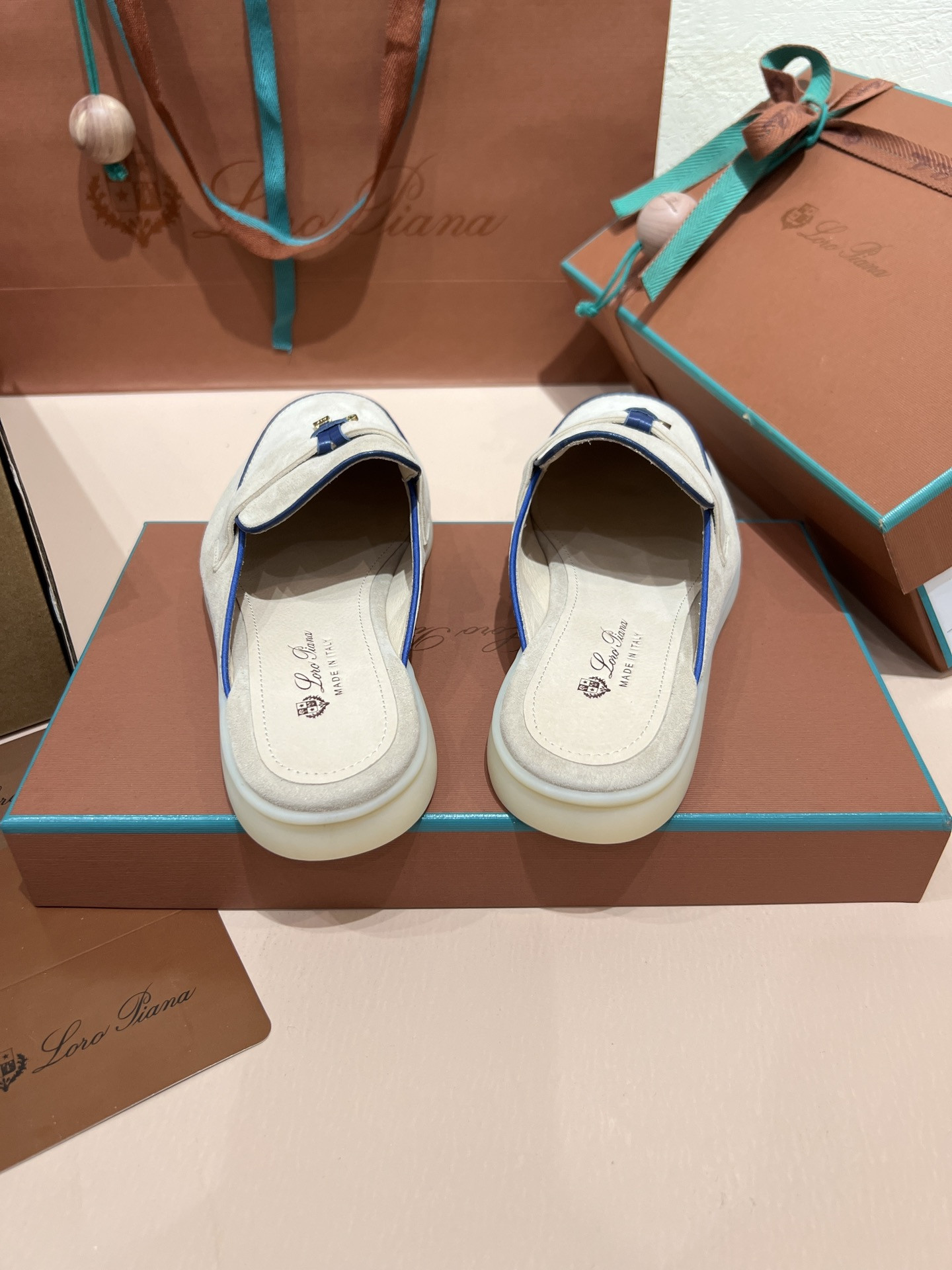 UA L0r0 P1ana Babouche Charms Walk Loafers