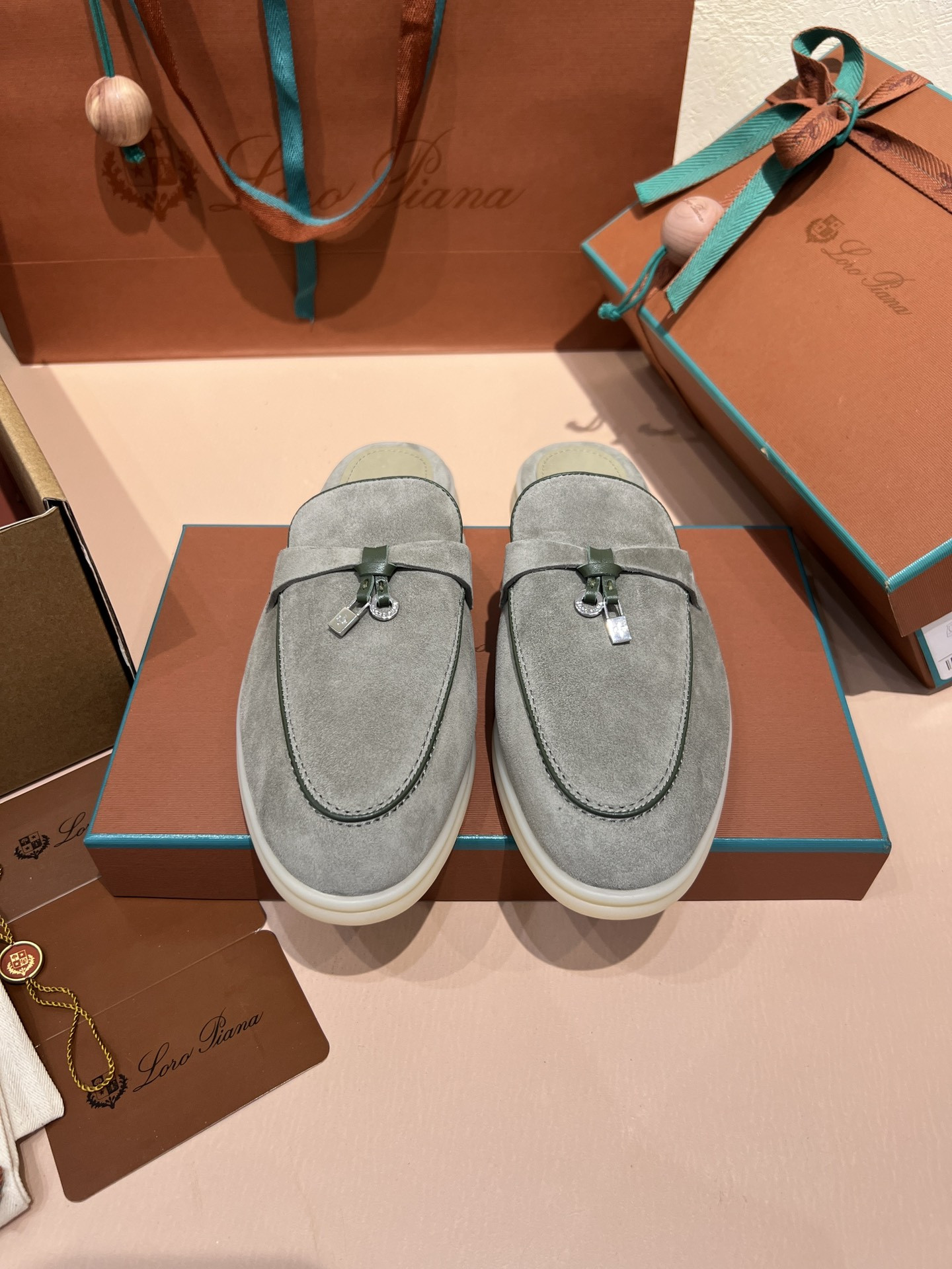 UA L0r0 P1ana Babouche Charms Walk Loafers