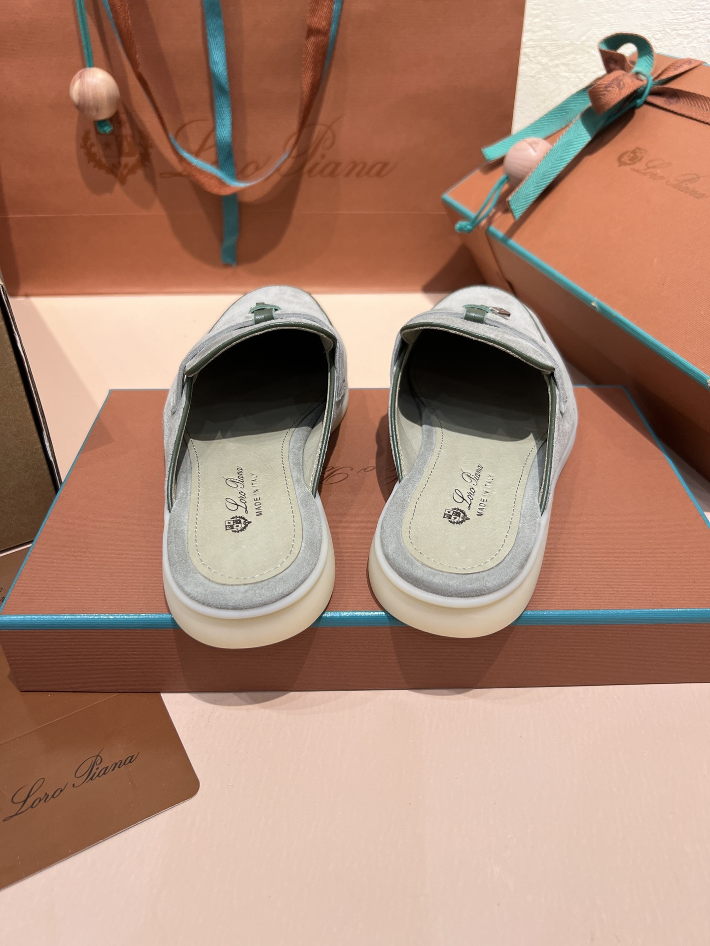 UA L0r0 P1ana Babouche Charms Walk Loafers