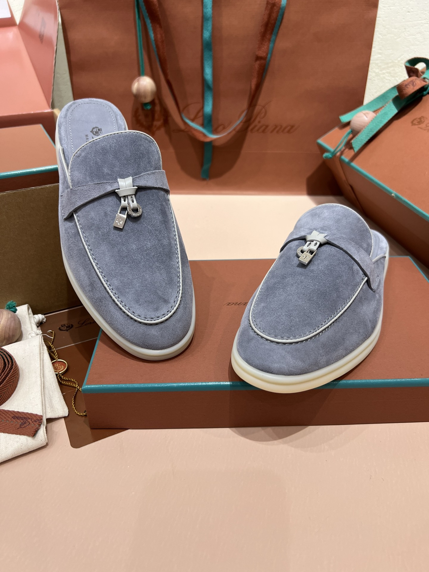 UA L0r0 P1ana Babouche Charms Walk Loafers