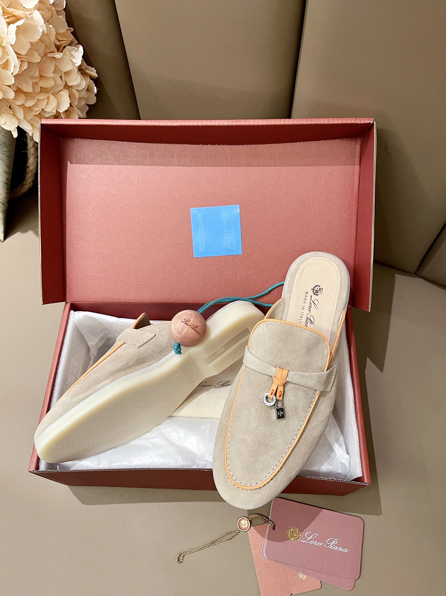 UA L0r0 P1ana Babouche Charms Walk Loafers
