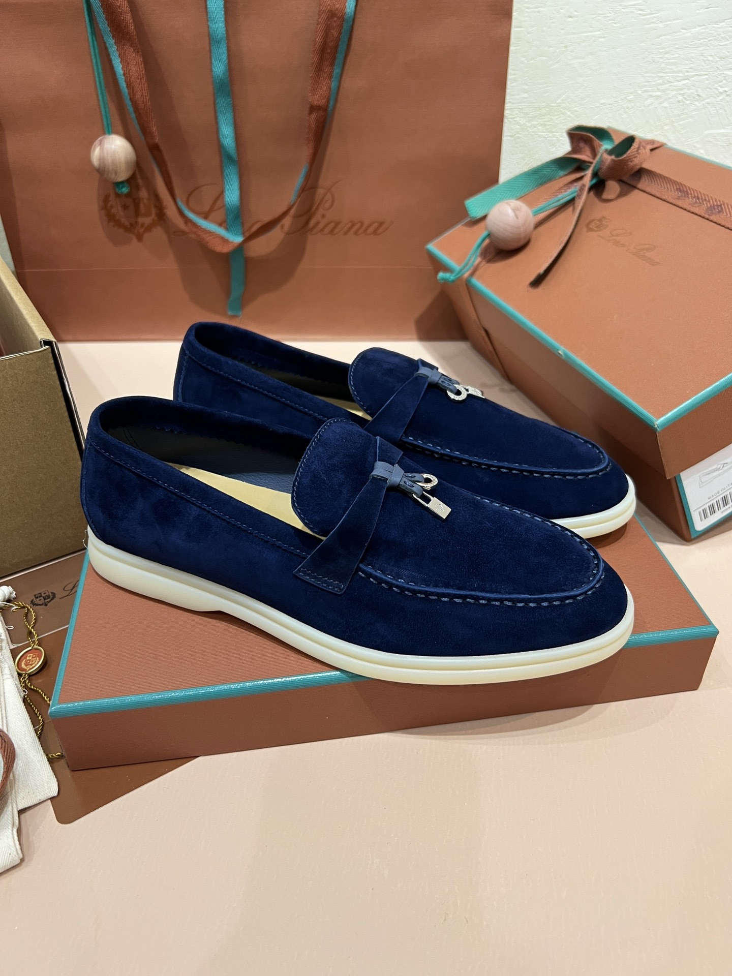 UA L0r0 P1ana Summer Charms Walk Loafers