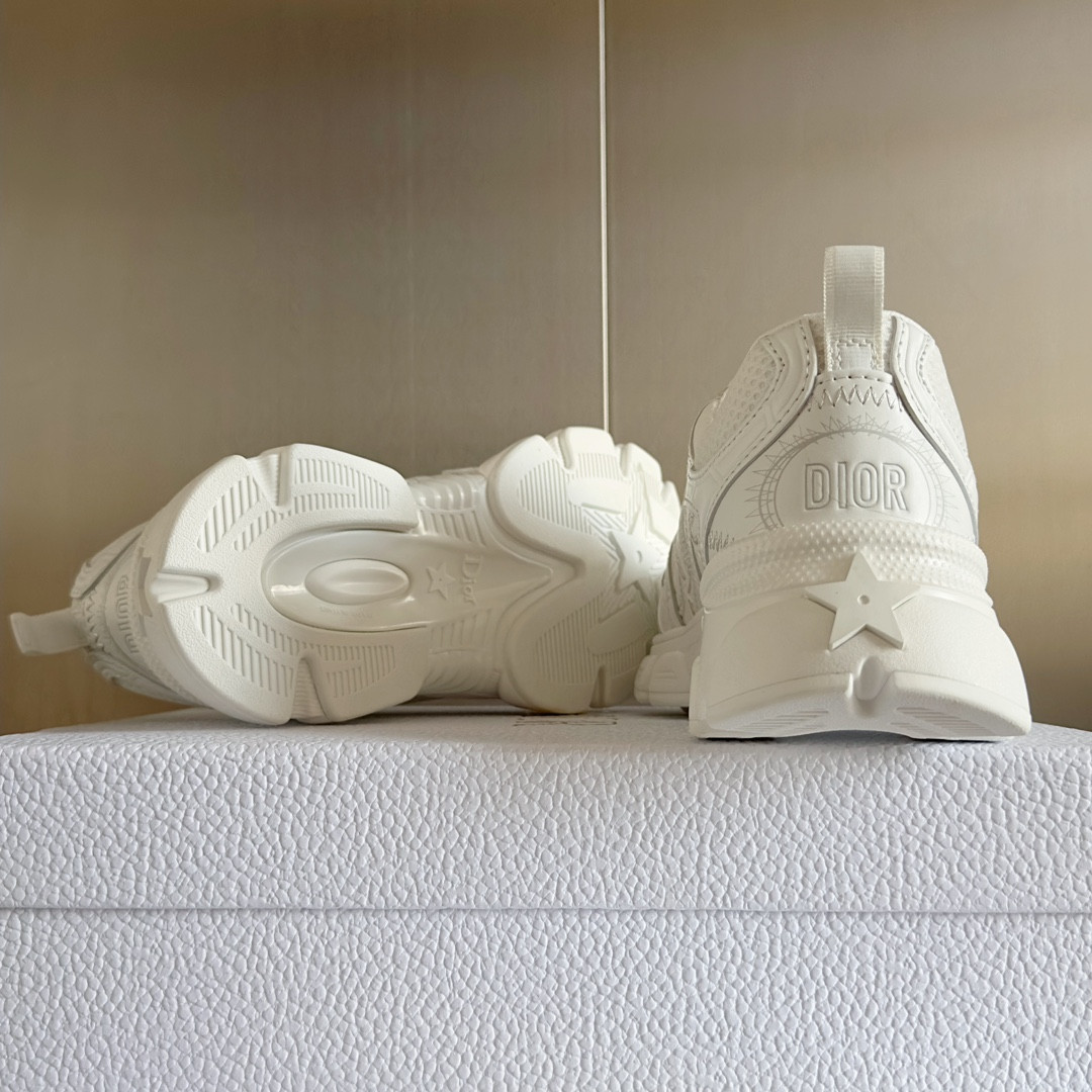 UA D10r Chrono Sneaker