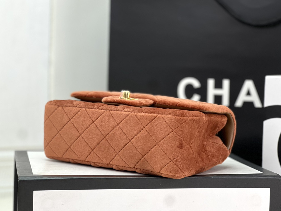 Ch**el Classic Flap Bag 20cm