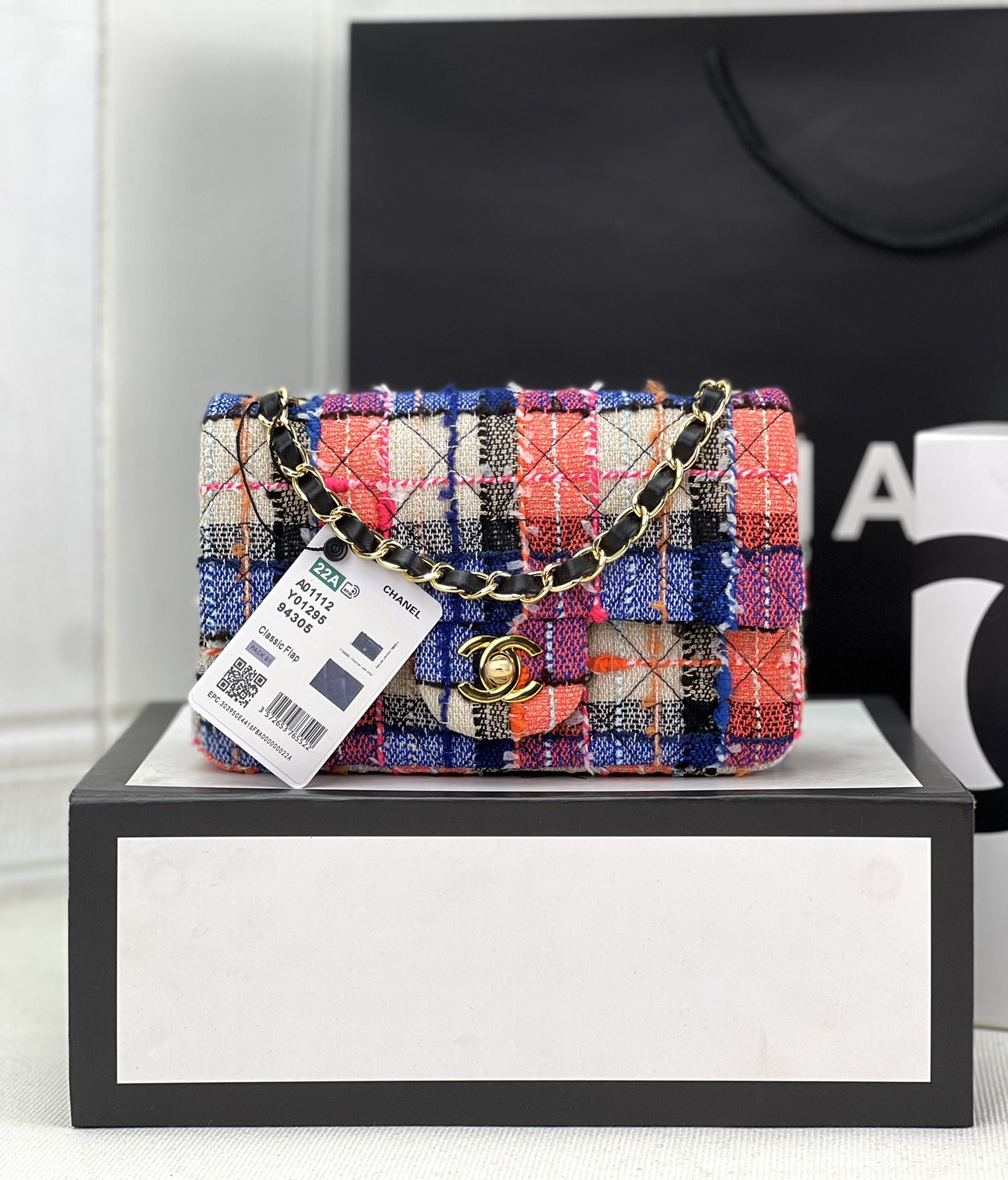 Ch**el Classic Flap Bag 20cm