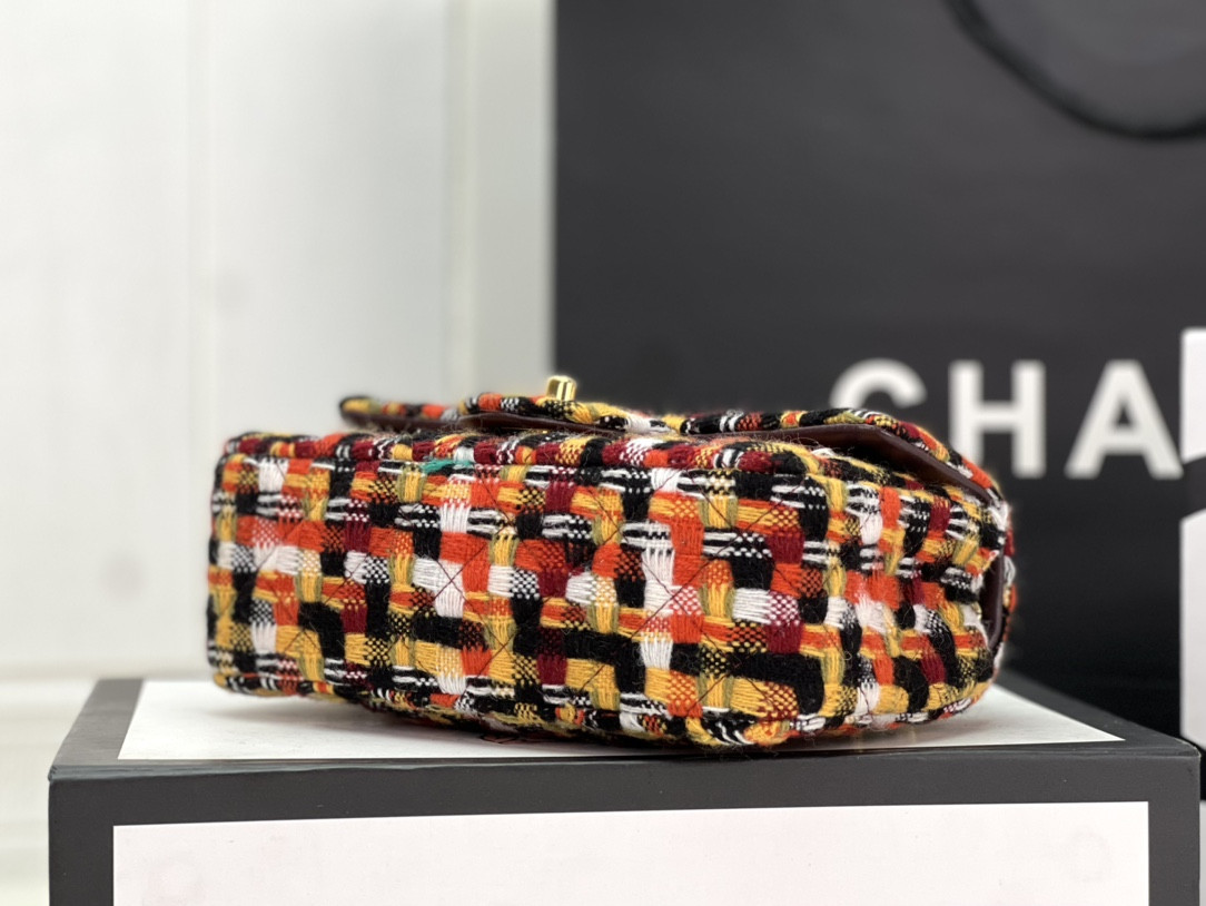 Ch**el Classic Flap Bag 20cm