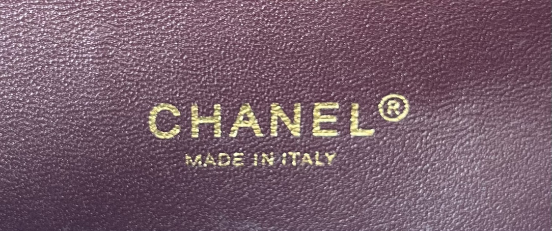 Ch**el Classic Flap Bag 25cm