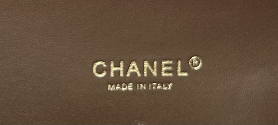 Ch**el Classic Flap Bag 25cm