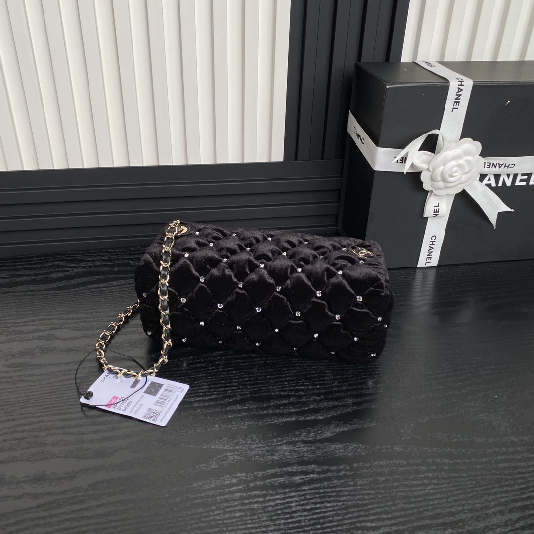 Ch**el Clutch Bag 22×8×9cm