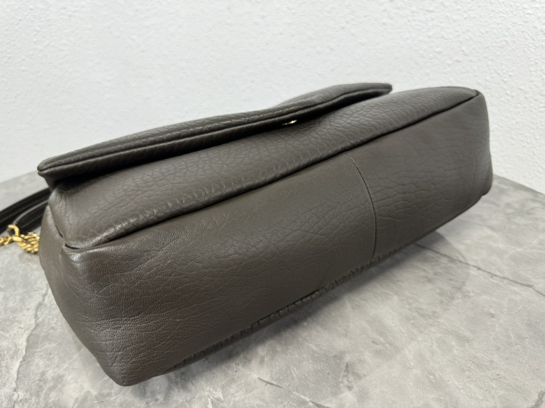 Y51 Calypso large in grained 36x20x10cm